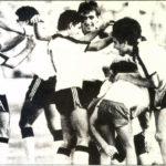 Copa de la Liga 1983-84, quinta ronda y final, Tudelano 4 - Yeclano 2. En la foto celebración del tercer gol de los de Tudela que les daba ya el título de campeones.
